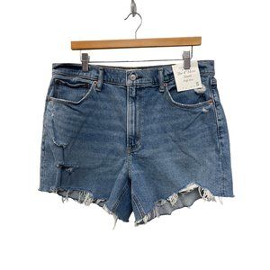 Abercrombie & Fitch The 4” Mom Short High Rise Distressed NWT